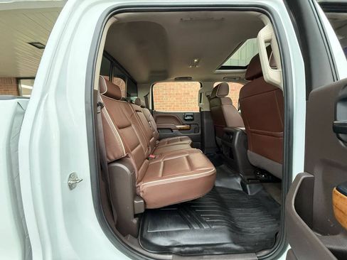 Used 2016 Chevrolet Silverado 2500 High Country w/ Duramax Plus Package AWD/4WD image 14
