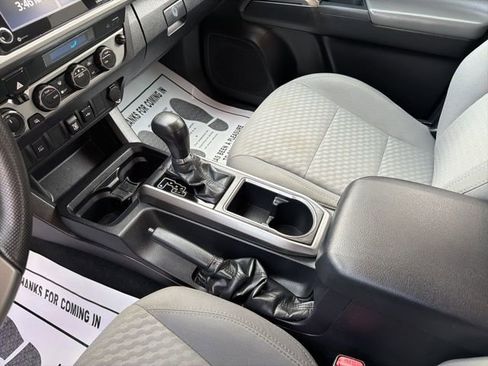 Used 2021 Toyota Tacoma SR5 image 19