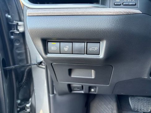 Used 2026 Toyota Grand Highlander Limited image 22