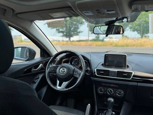 Used 2016 MAZDA MAZDA3 i Touring FWD image 25
