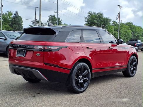Used 2019 Land Rover Range Rover Velar R-Dynamic SE AWD/4WD image 4