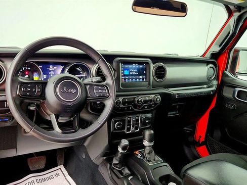 Used 2023 Jeep Wrangler Unlimited AWD/4WD image 12