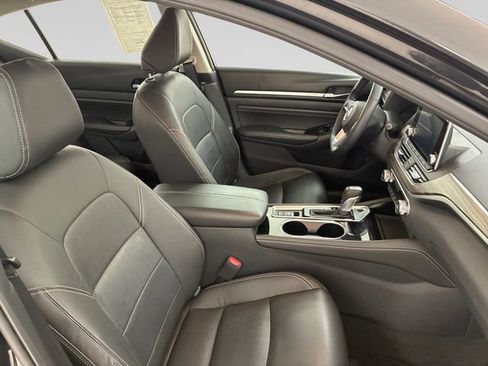 Used 2021 Nissan Altima 2.5 SL FWD image 14