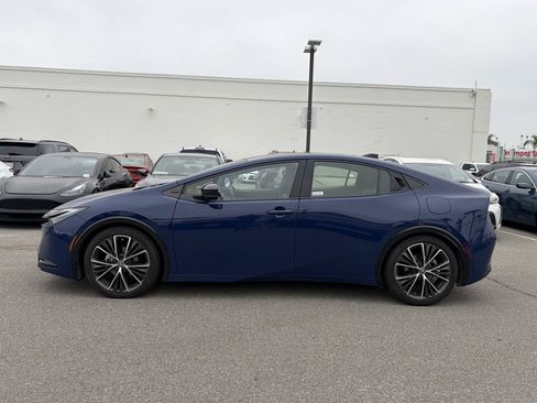 Used 2023 Toyota Prius Limited FWD image 2