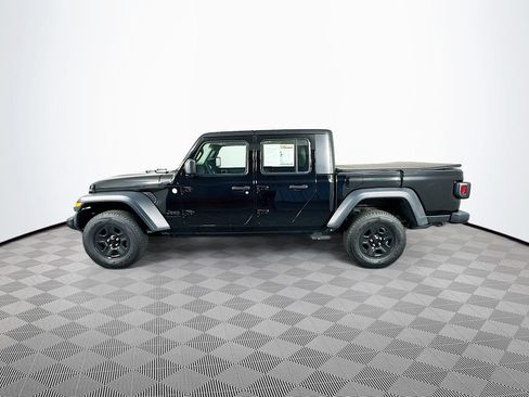 Certified 2020 Jeep Gladiator Sport AWD/4WD image 7