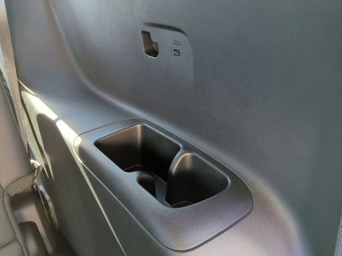 New 2026 Chevrolet Traverse LT image 40