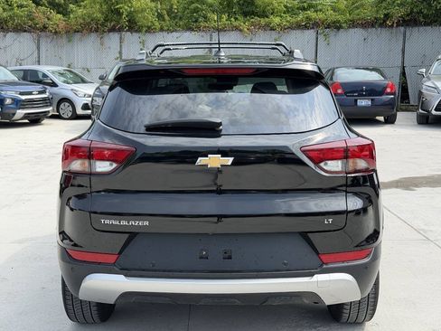 Used 2023 Chevrolet TrailBlazer LT w/ Convenience Package FWD image 6