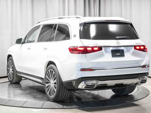 New 2026 Mercedes-Benz Maybach GLS 600 4MATIC image 8
