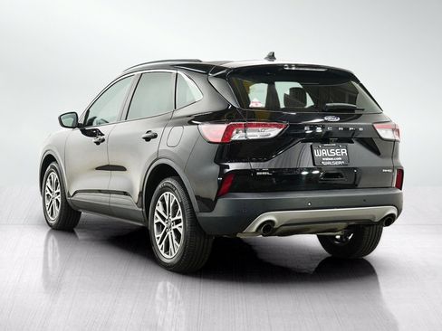 Used 2022 Ford Escape SEL w/ Technology Package AWD/4WD image 3