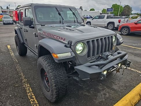 Used 2019 Jeep Wrangler Unlimited Rubicon image 2