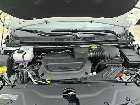 Used 2026 Chrysler Pacifica Limited w/ S Appearance Package AWD/4WD image 31
