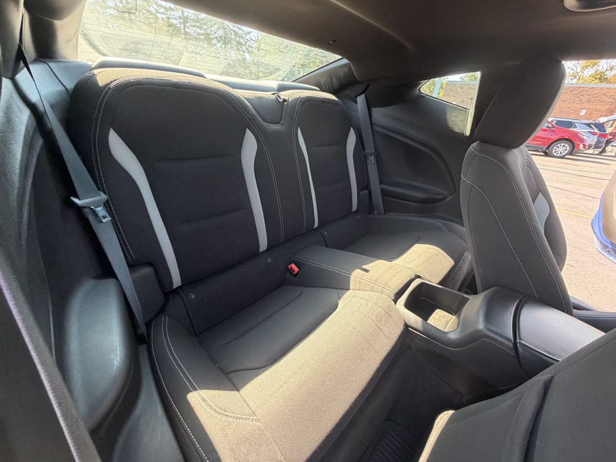 Used 2021 Chevrolet Camaro SS RWD image 12