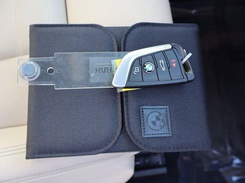 Used 2020 BMW X3 xDrive30i w/ Premium Package image 51