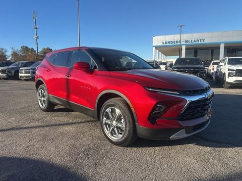 New 2026 Chevrolet Blazer LT image 1