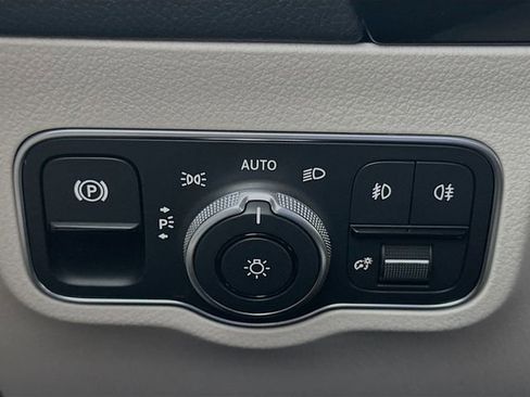 Used 2026 Mercedes-Benz GLA 250 image 10