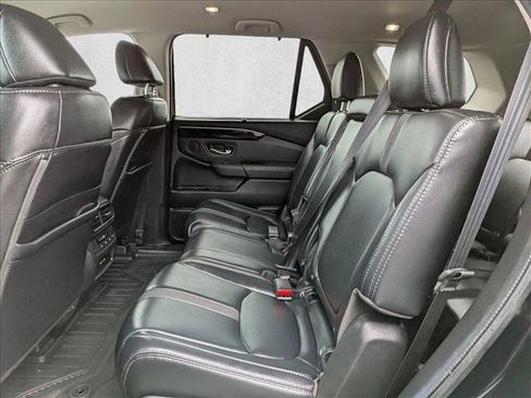 Certified 2024 Honda Pilot EX-L image 18