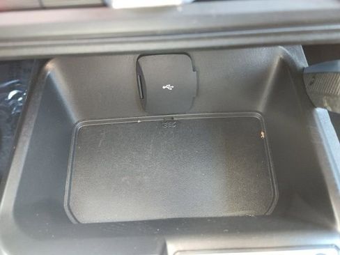 Used 2023 Ford Bronco Wildtrak image 33