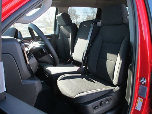 New 2026 GMC Sierra 2500 SLE w/ SLE Value Package; image 12