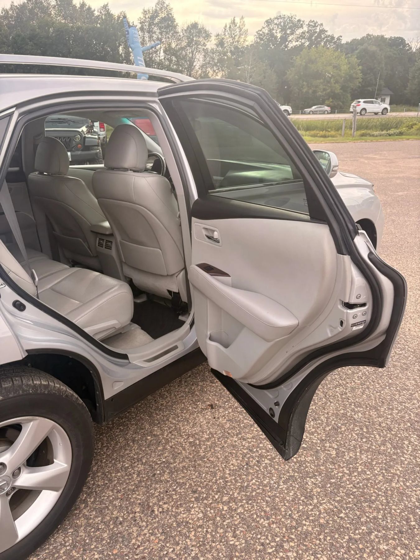 Used 2011 Lexus RX 350 AWD w/ Premium Pkg image 37