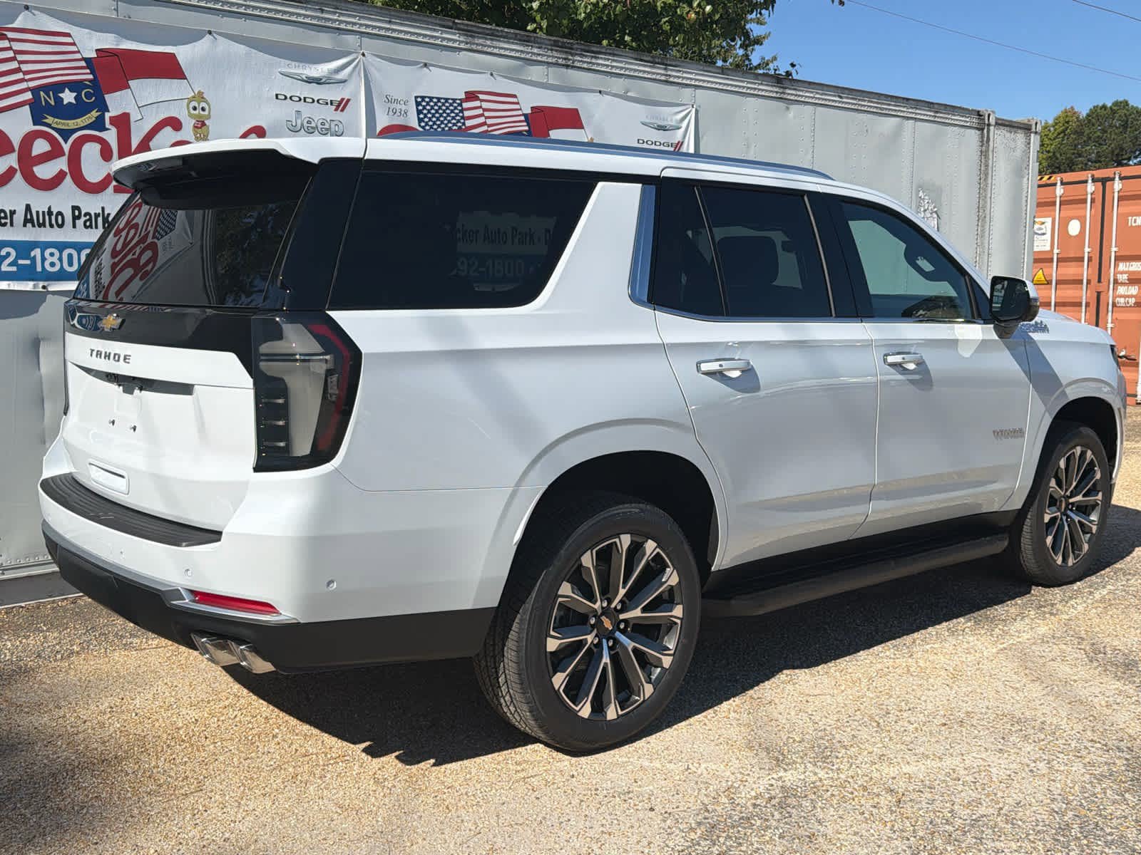 New 2027 Chevrolet Tahoe High Country w/ Sun And Tow Package AWD/4WD image 3