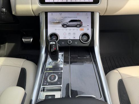 Used 2019 Land Rover Range Rover Sport Supercharged AWD/4WD image 15
