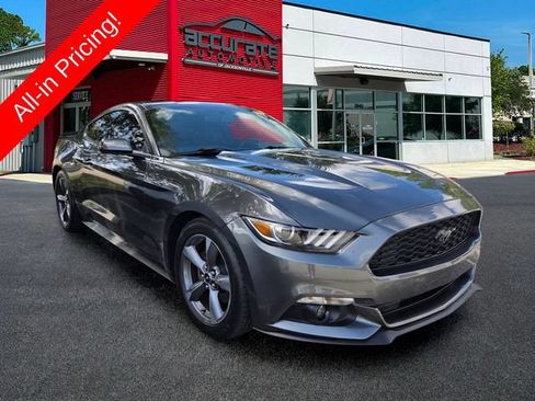 Used 2016 Ford Mustang Coupe w/ Equipment Group 051A RWD image 2