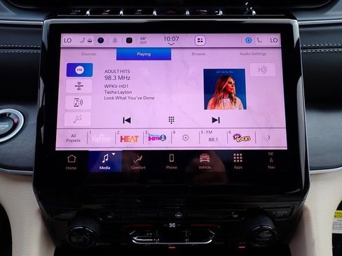 New 2025 Jeep Grand Cherokee Limited w/ MOPAR Finishing Package image 21