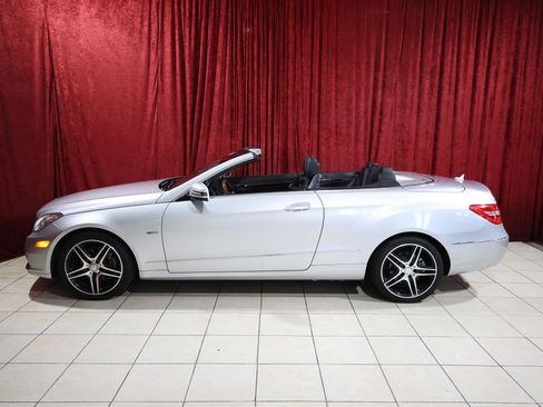 Used 2012 Mercedes-Benz E 350 Cabriolet w/ Premium 1 Launch Pkg image 5