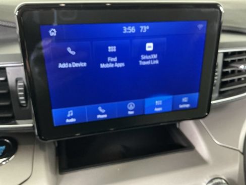 Used 2023 Ford Explorer XLT w/ Equipment Group 202A AWD/4WD image 26