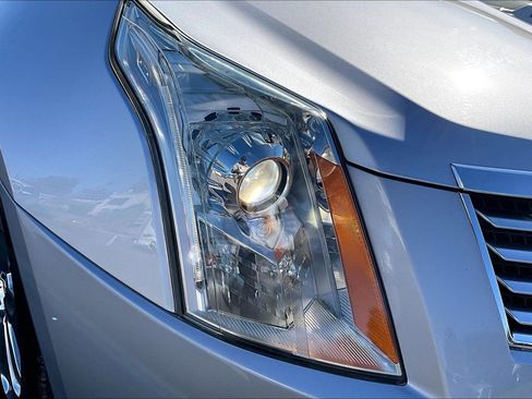 Used 2015 Cadillac SRX Performance image 28