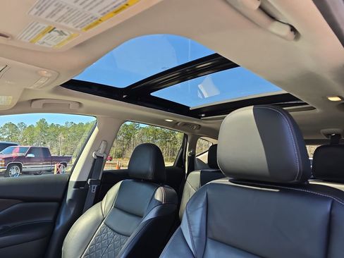 Used 2023 Nissan Murano Platinum w/ Cargo Package FWD image 35