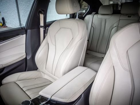 Used 2018 BMW 540i image 42