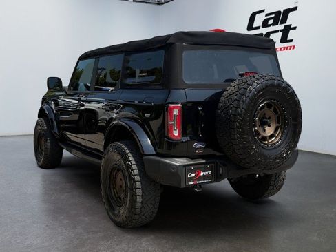 Used 2022 Ford Bronco Outer Banks AWD/4WD image 3