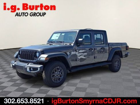 New 2026 Jeep Gladiator Sport image 2