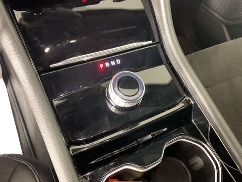 Used 2023 Jeep Grand Cherokee L Laredo AWD/4WD image 24