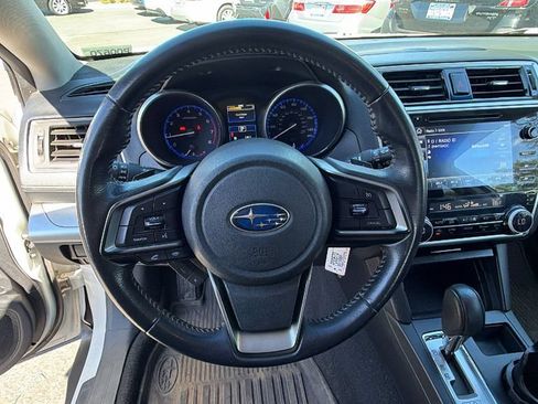 Used 2018 Subaru Outback 2.5i Premium AWD/4WD image 26