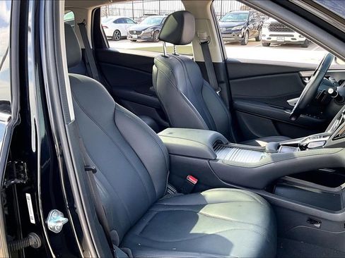 Used 2024 Acura RDX SH-AWD image 10