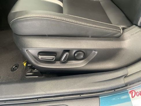 Certified 2025 Toyota Camry SE w/ Convenience Package image 10