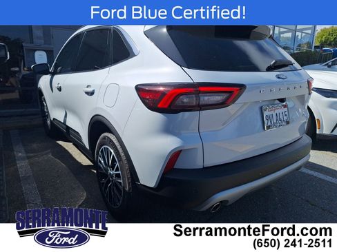 Used 2025 Ford Escape SE w/ PHEV Premium Package FWD image 4