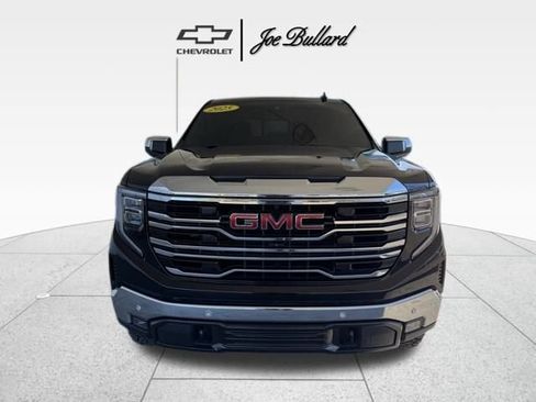 Used 2025 GMC Sierra 1500 SLT w/ SLT Premium Plus Package image 3