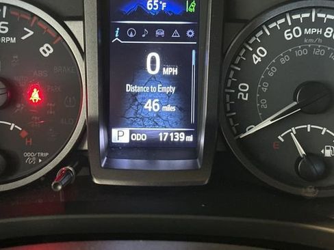 Certified 2023 Toyota Tacoma TRD Off-Road w/ Advanced Technology Package image 30