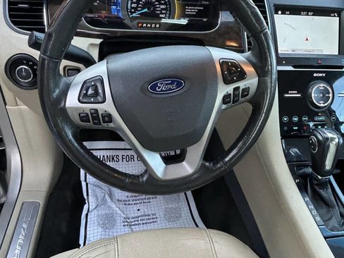 Used 2017 Ford Taurus Limited image 13