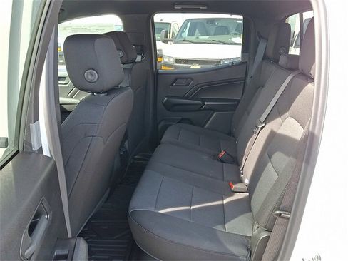 New 2026 Chevrolet Colorado W/T image 5