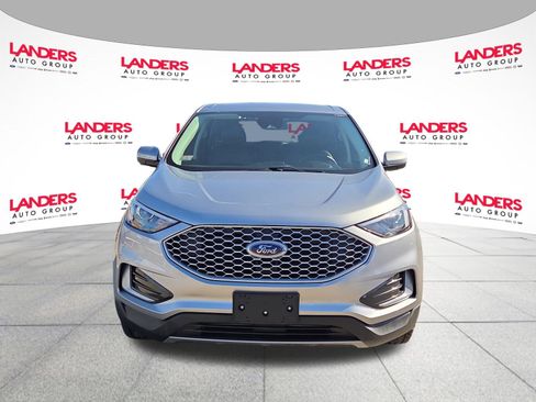 Certified 2023 Ford Edge SEL image 8