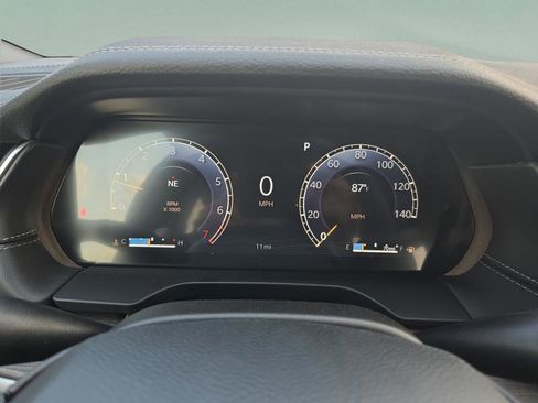 New 2025 Jeep Grand Cherokee Limited RWD image 25