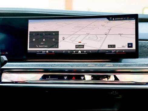 Used 2023 BMW 740i w/ Parking Assistance Package RWD image 43