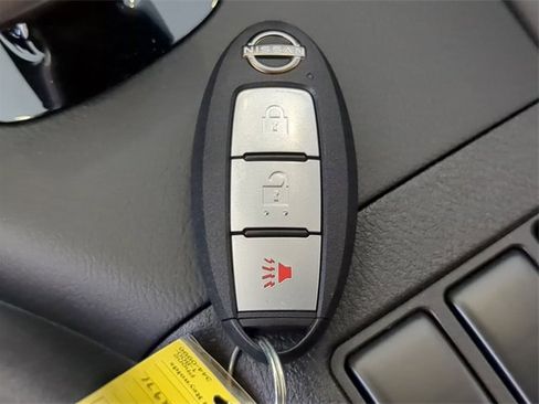 New 2024 Nissan Z NISMO w/ Floor Mat Package image 25