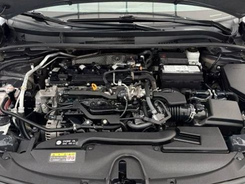 Used 2024 Toyota Corolla LE FWD image 8