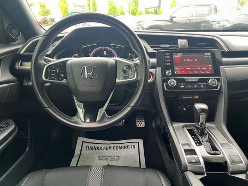 Used 2020 Honda Civic Sport image 11