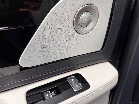 New 2026 Lincoln Aviator Reserve w/ Luxury Package image 19